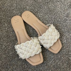 Pearl Cushion slide sandals